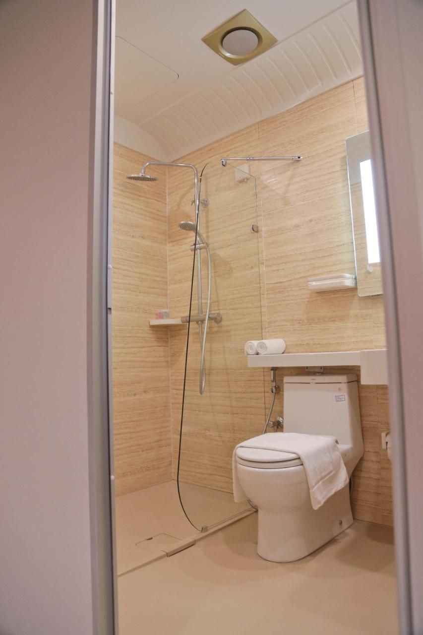 Top Holiday Hotel Seri Kembangan Extérieur photo