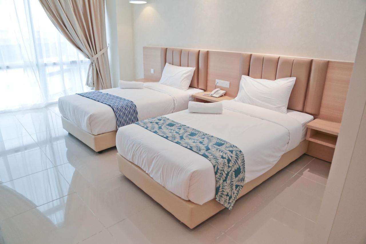 Top Holiday Hotel Seri Kembangan Extérieur photo